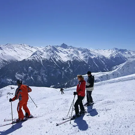 Daire In Near Lift *