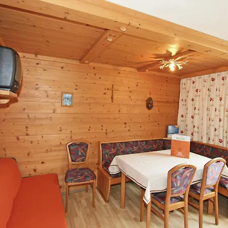 Appartement With Mountain Views From The Balcony