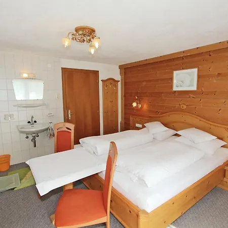 With Mountain Views From The Balcony * Kappl (Landeck)
